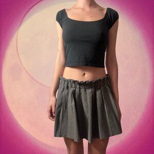 Brandy Melville Black Scoop Tiny Black Contour Crop Top/T-Shirt